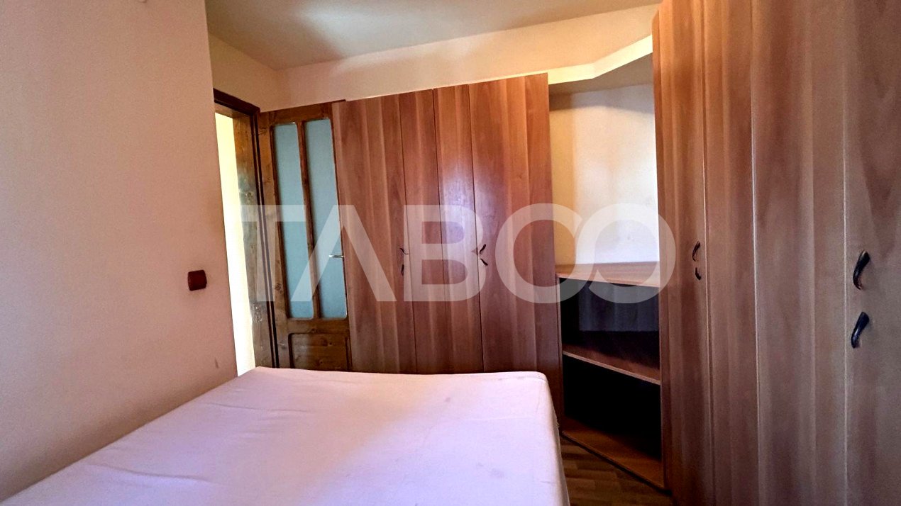 Apartament de vanzare cu 3 camere 63 mpu 2 balcoane 2 bai in Sibiu