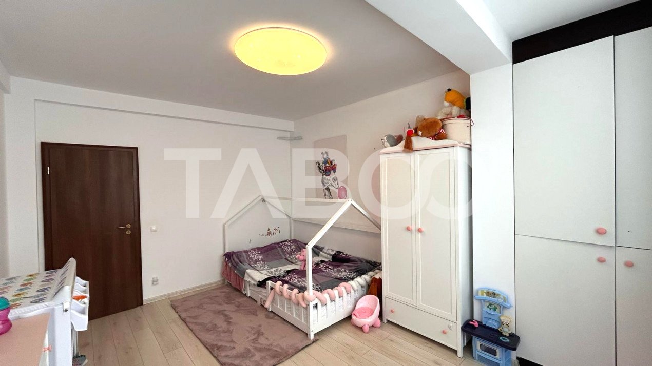 Apartament de vanzare cu 3 camere 87 mpu garaj boxa balcon in Sibiu