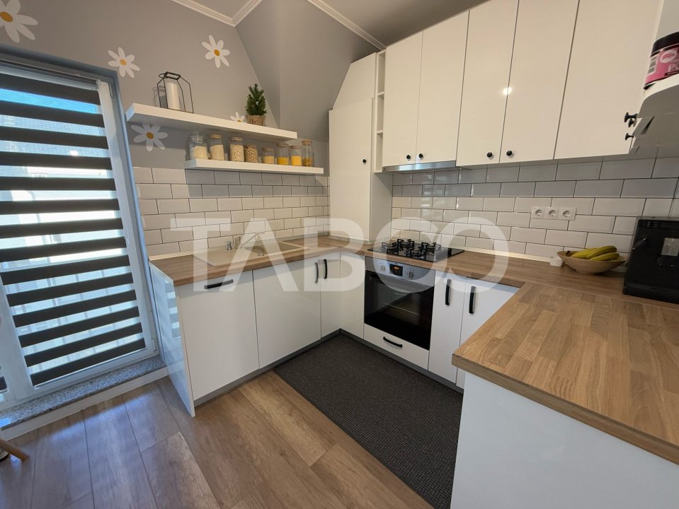 Apartament de vanzare cu 3 camere decomandat 57 mpu zona Selimbar