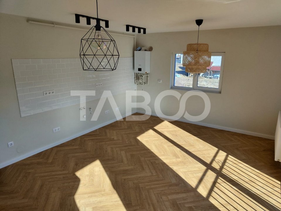 Apartament de vanzare cu 3 camere etaj intermediar cu loc de parcare
