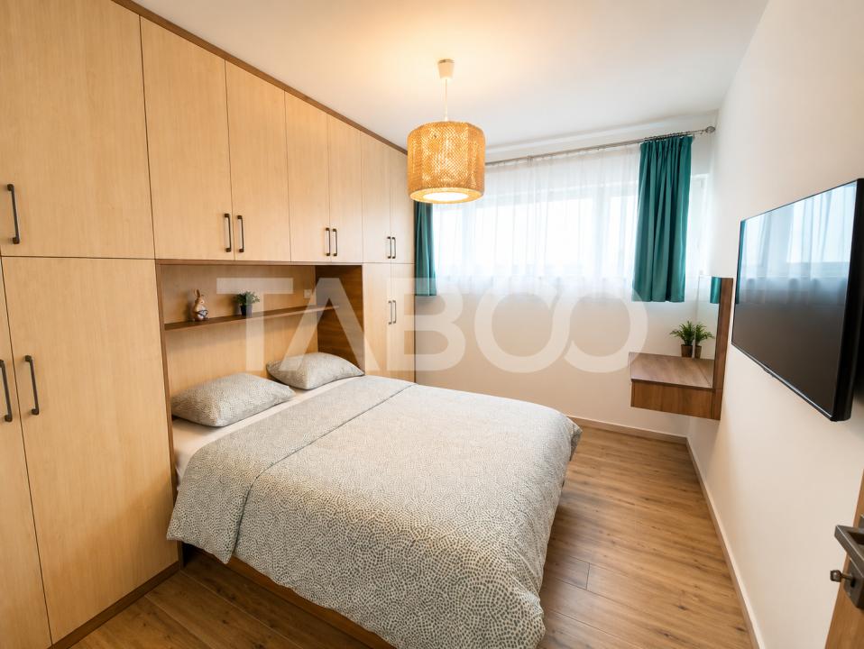 Apartament de vanzare cu 3 camere si balcon Kogalniceanu