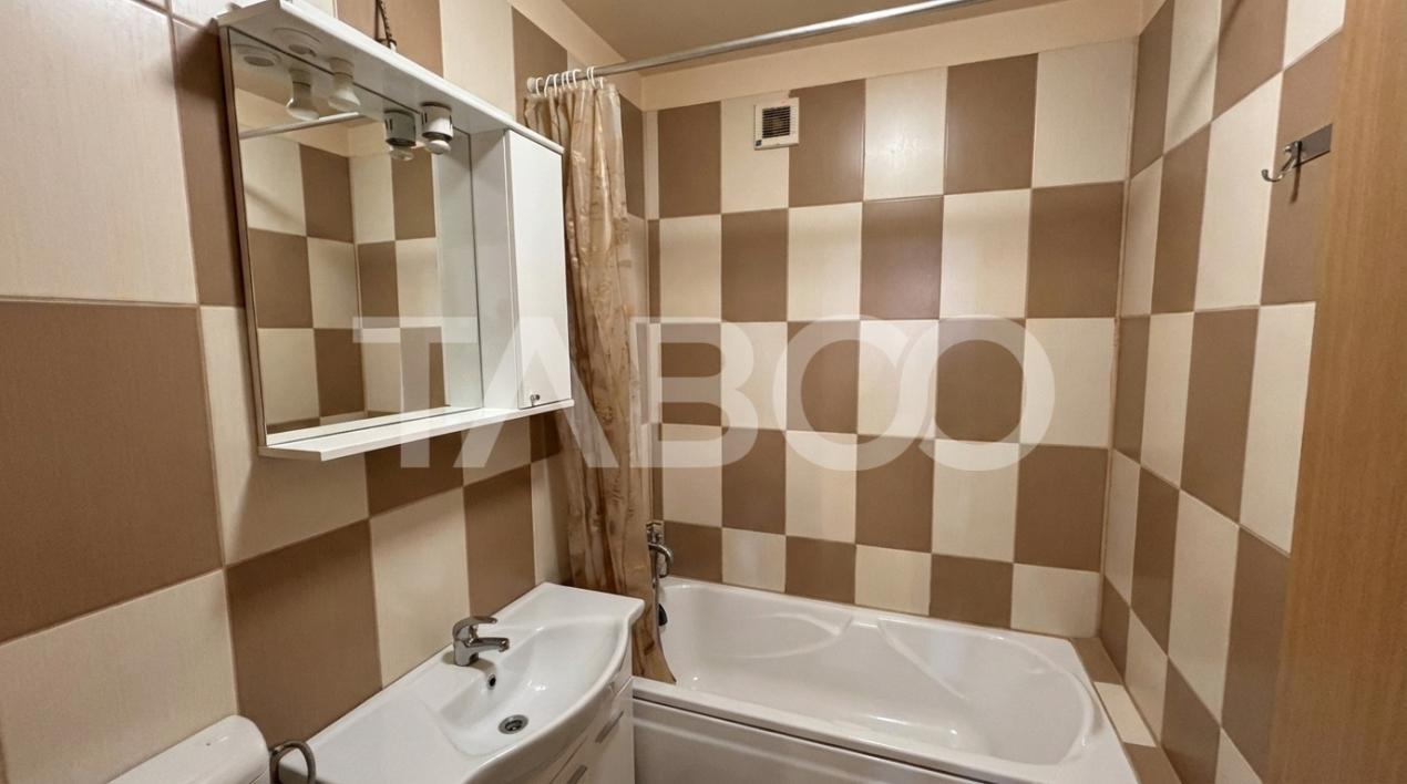 Apartament de vanzare cu 4 camere 103 mpu+ balcon zona Turnisor Sibiu