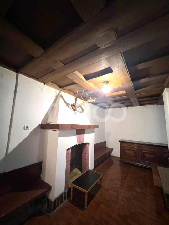 Apartament de vanzare cu 5 camere garaj zona Central din Sibiu