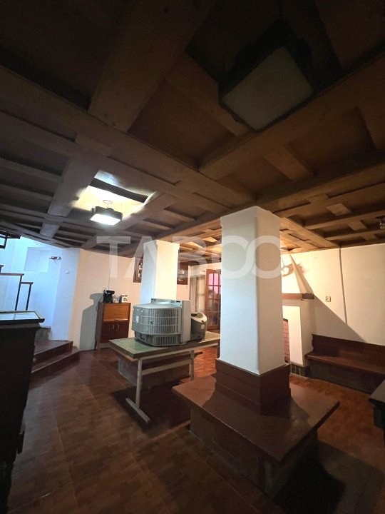 Apartament de vanzare cu 5 camere garaj zona Trei Stejari din Sibiu
