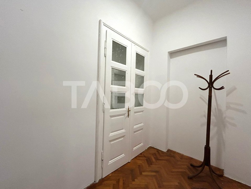 Apartament de vanzare cu garaj terasa 55 mpu Trei Stejari in Sibiu