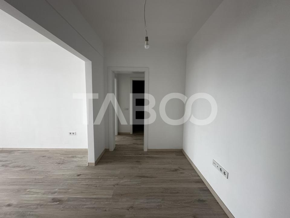 Apartament de vanzare decomandat 2 camere balcon 71 mpu - COMISION 0