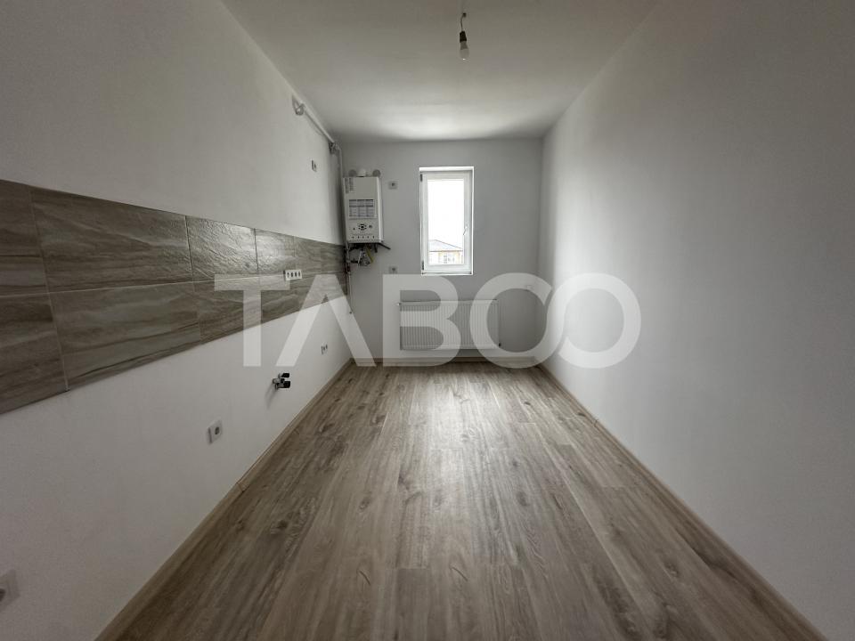 Apartament de vanzare decomandat 2 camere balcon 71 mpu - COMISION 0
