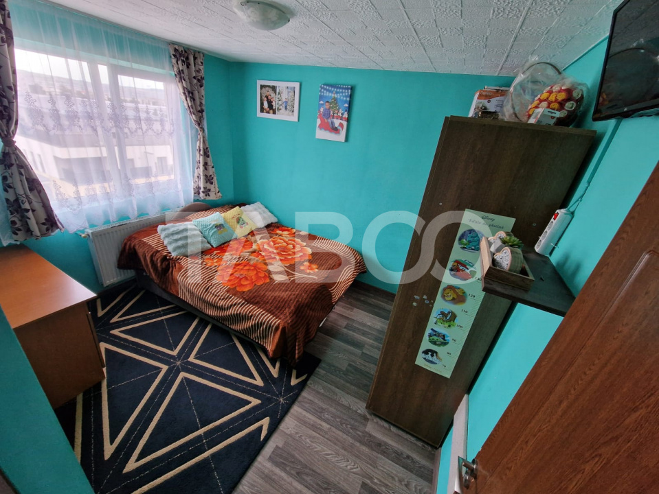Apartament de vanzare decomandat 2 camere zona Broscarie Sibiu