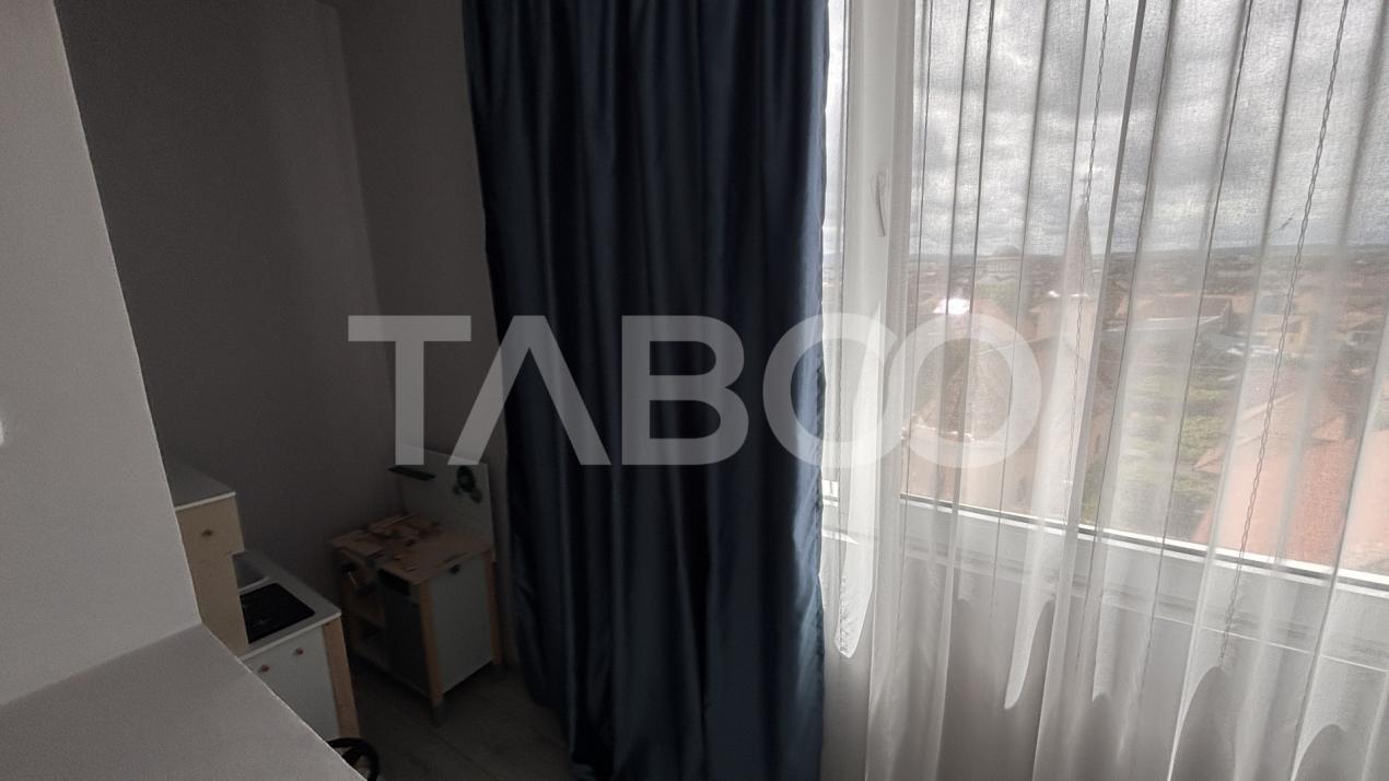 Apartament de vanzare decomandat 56mpu + pivnita zona Terezian