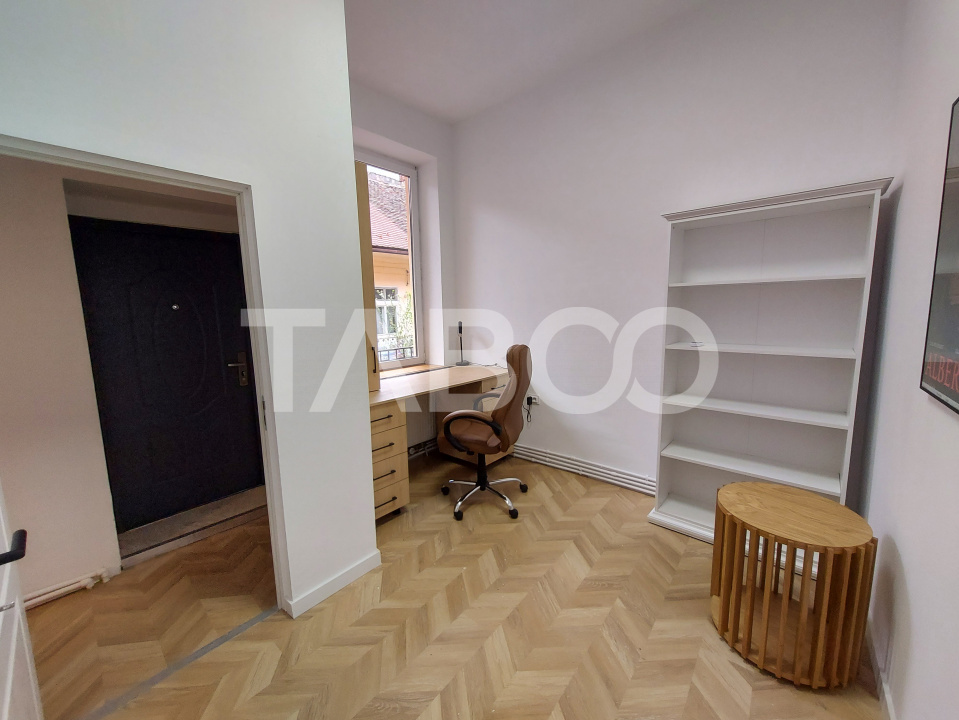 Apartament de vanzare decomandat 68 mpu etaj 1 in Sibiu Orasul de Jos