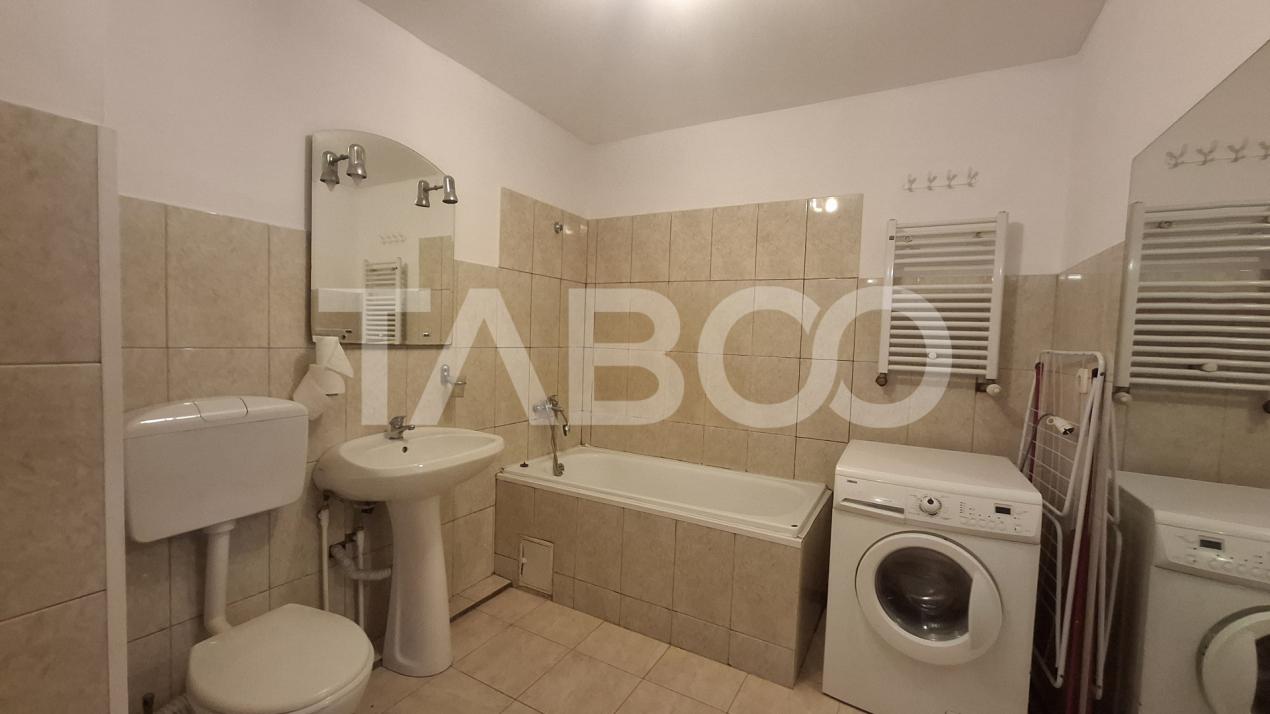 Apartament de vanzare decomandat 77 mpu 3 camere zona Rahovei Ciresica