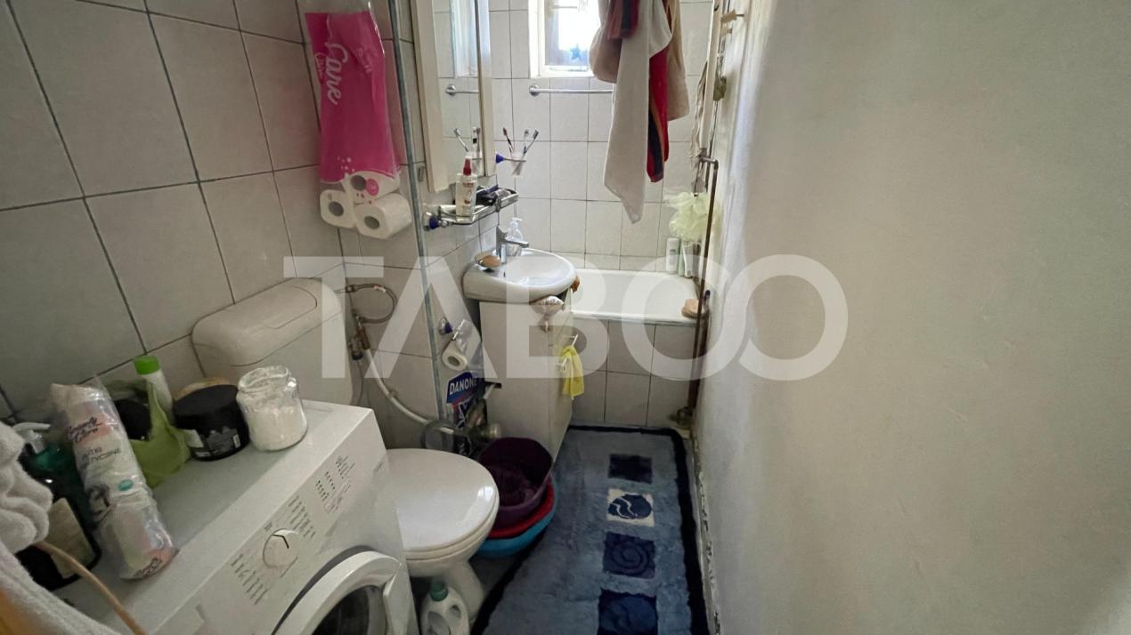 Apartament de vanzare in Vasile Aaron ideal pentru investitie