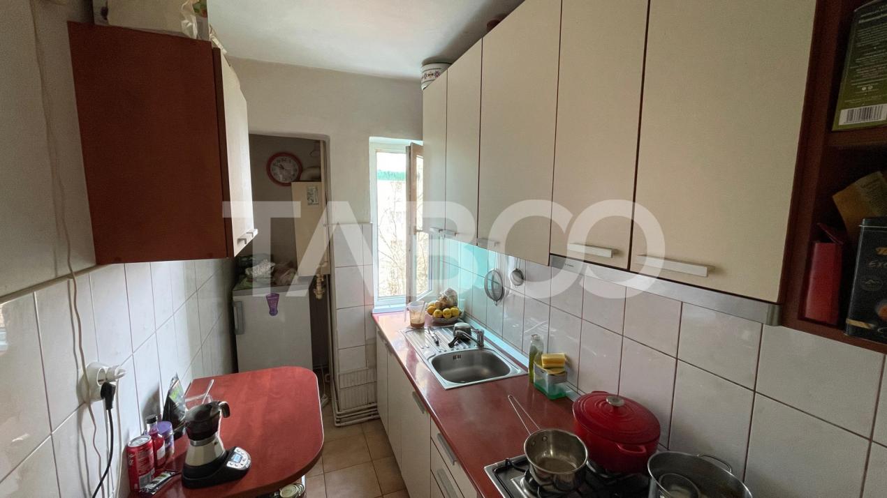 Apartament de vanzare in Vasile Aaron ideal pentru investitie