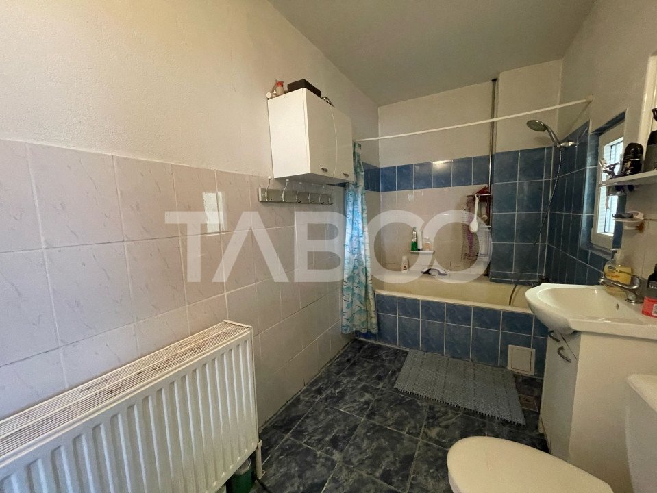 Apartament de vanzare la casa 109 mpu Zona linistita Turnisor Sibiu