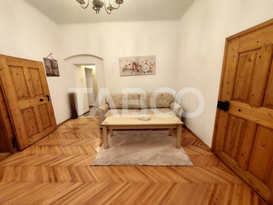 Apartament de vanzare la casa 56 mpu 2 camere Centrul Istoric Sibiu