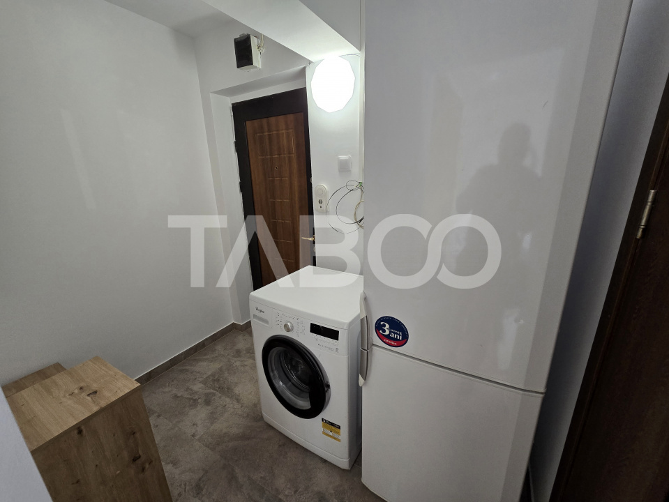 Apartament de vanzare la etaj intermediar renovat mobilat utilat Sibiu