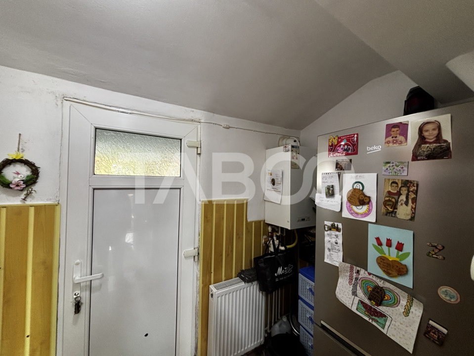 Apartament de vanzare la parter 2 camere  36mp utili  zona Tiglari