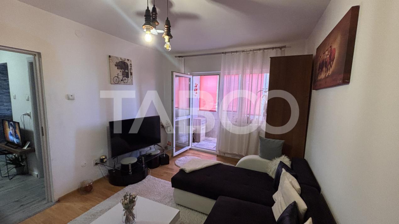 Apartament de vanzare la prima afisare 2 camere 55 mpu+balcon 4 mp