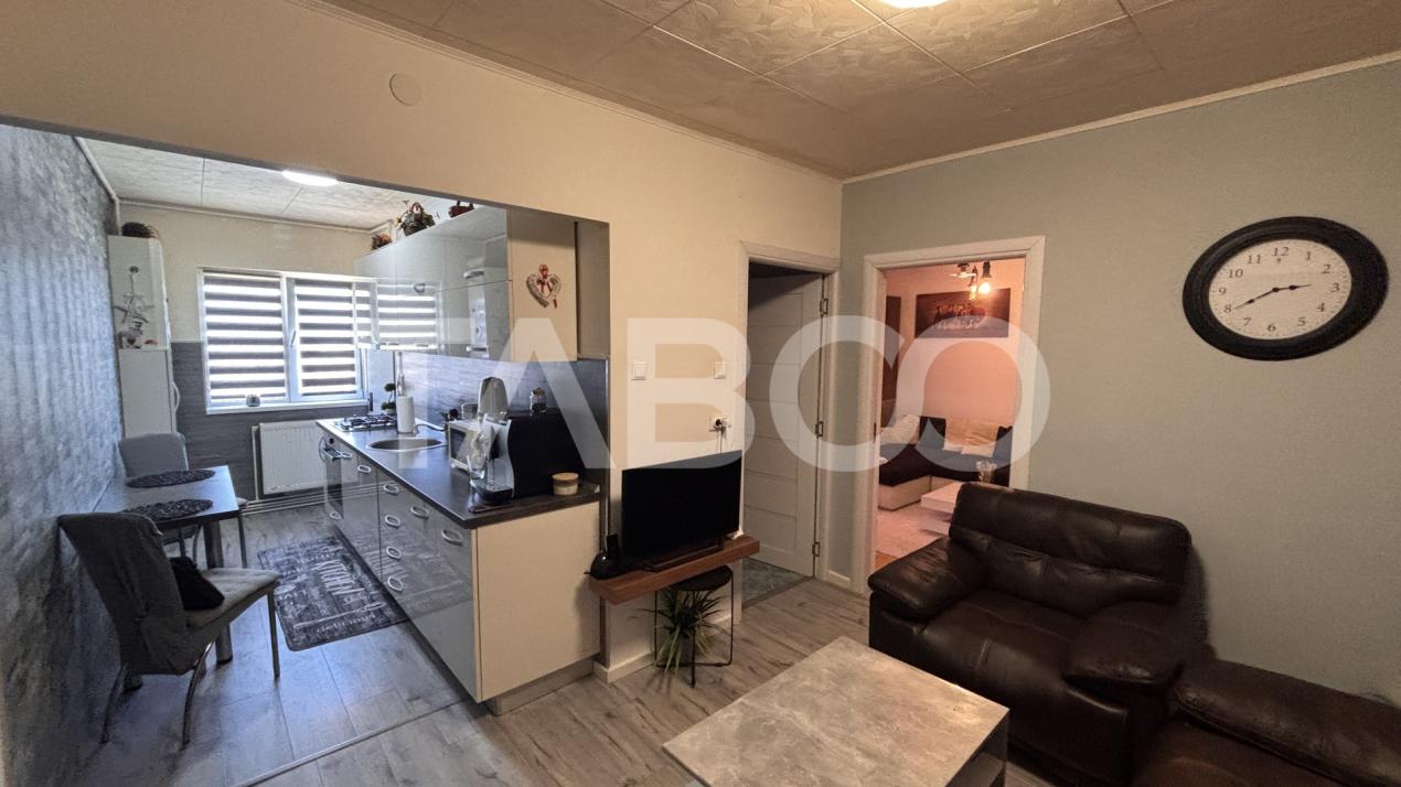 Apartament de vanzare la prima afisare 2 camere 55 mpu+balcon 4 mp
