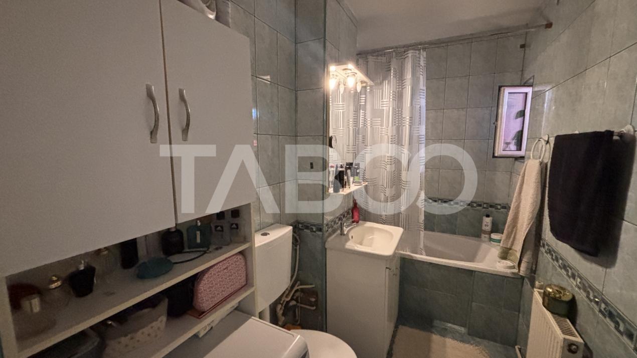 Apartament de vanzare la prima afisare 2 camere 55 mpu+balcon 4 mp