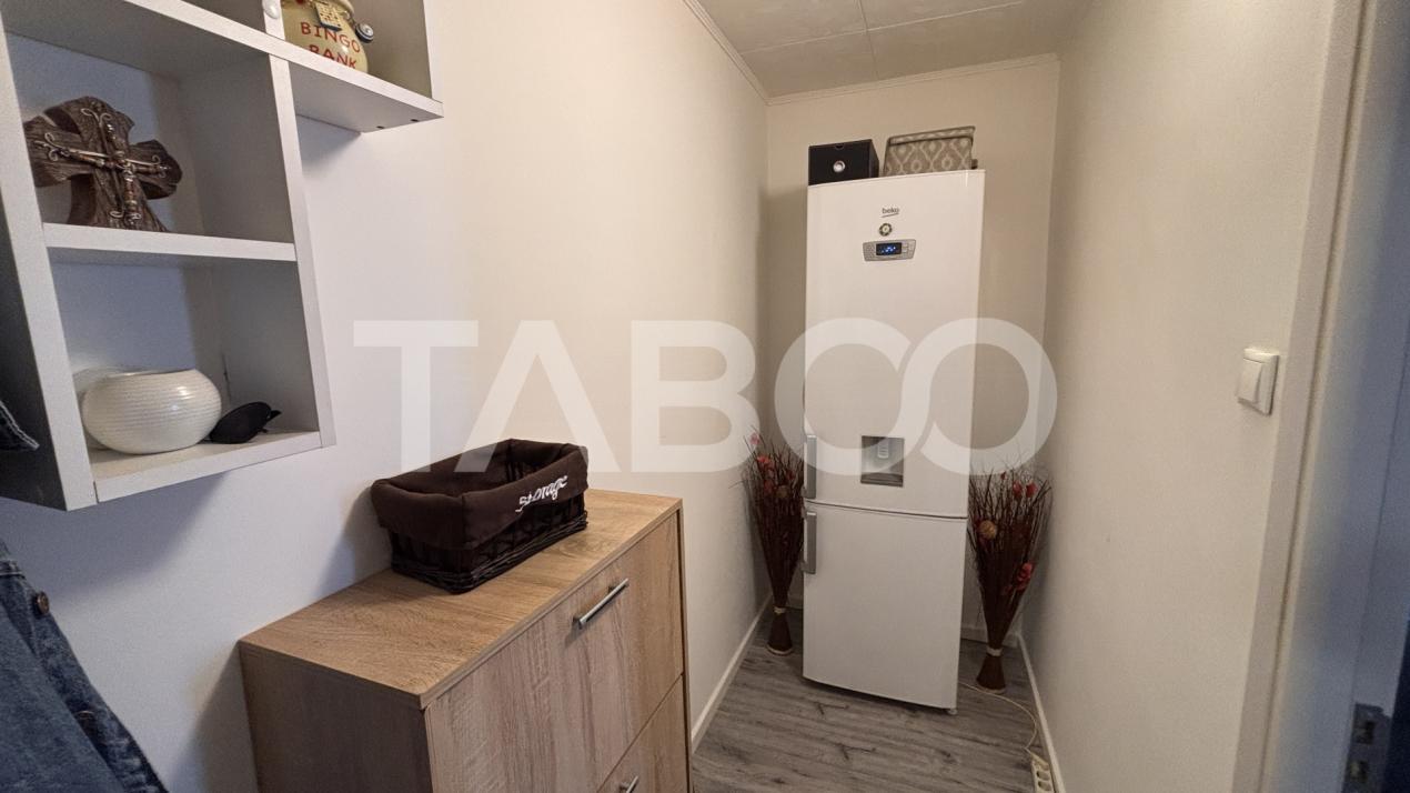 Apartament de vanzare la prima afisare 2 camere 55 mpu+balcon 4 mp