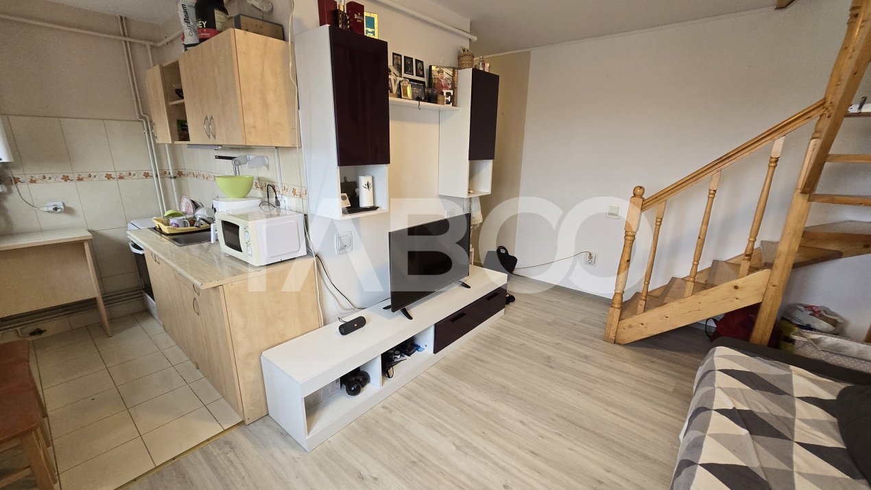 Apartament de vanzare Lazaret 2 camere mobilat utilat