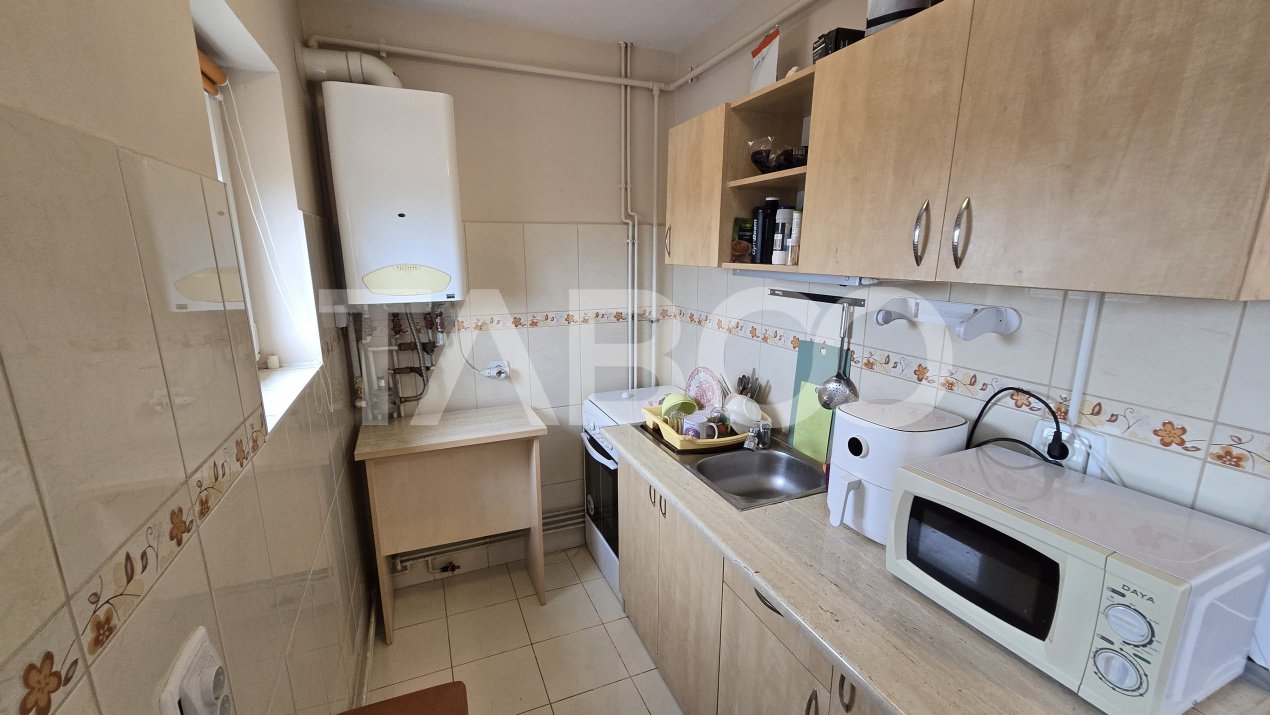 Apartament de vanzare Lazaret 2 camere mobilat utilat