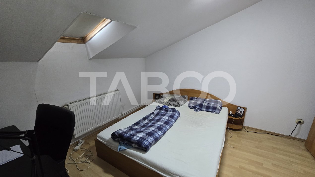 Apartament de vanzare Lazaret 2 camere mobilat utilat