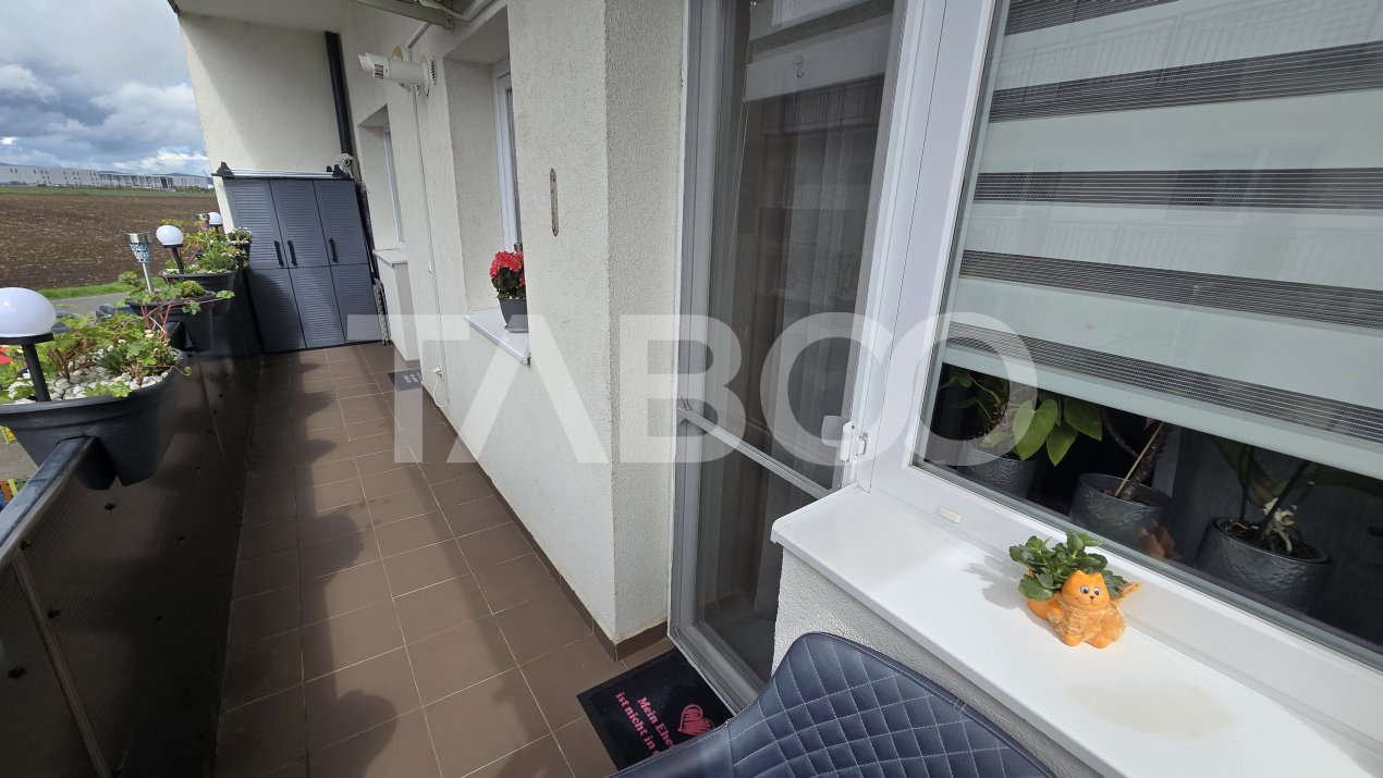 Apartament de vanzare mobilat utilat Turnisor 2 camere balcon parcare 