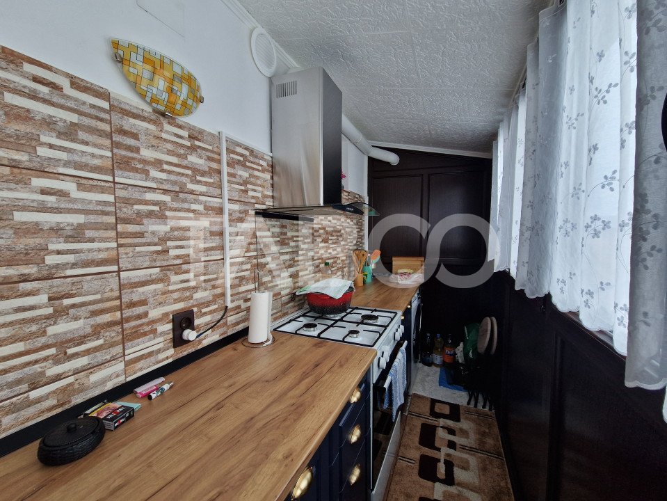 Apartament de vanzare mutare imediata 54 mpu zona Mihai Viteazul