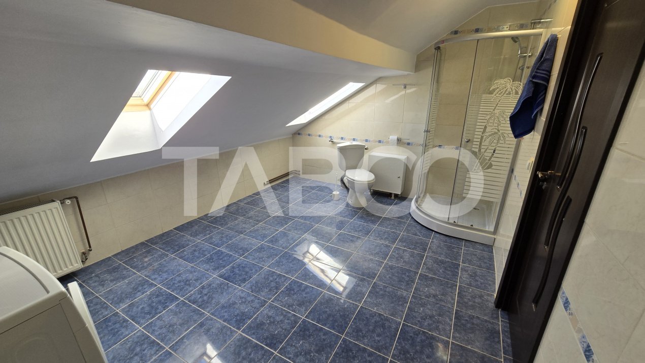 Apartament de vanzare Tilisca 3 camere balcon cu vedere spre munti