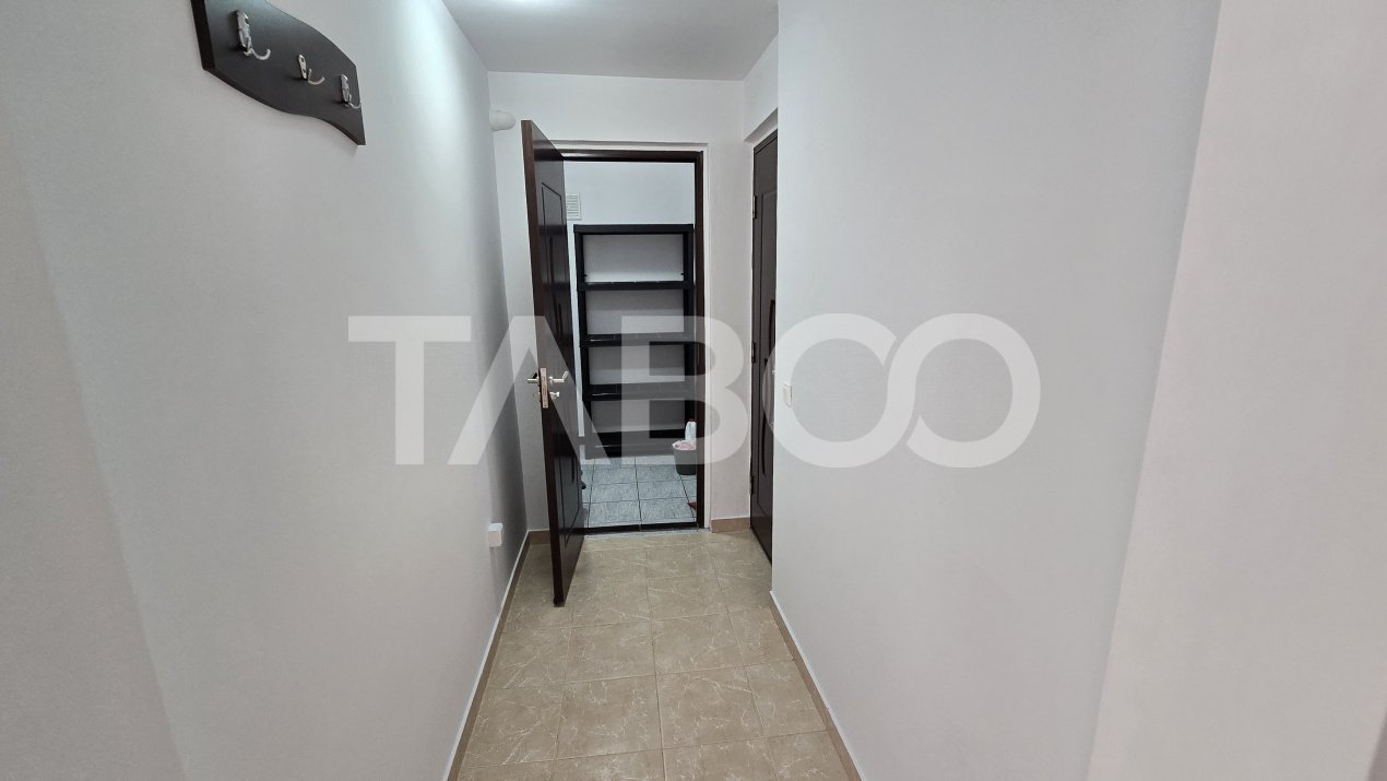Apartament de vanzare Tilisca 3 camere balcon cu vedere spre munti