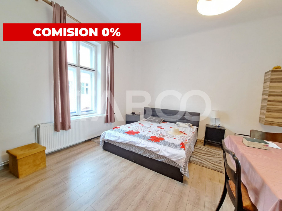Apartament de vanzare Ultracentral etaj 1 pretabil regim hotelier
