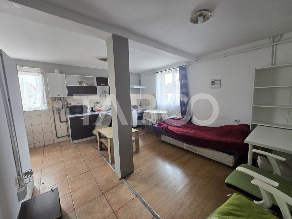 Apartament de vanzare51 mpu mobilat utilat zona Vasile Aaron Sibiu   in Sibiu - Semaforului