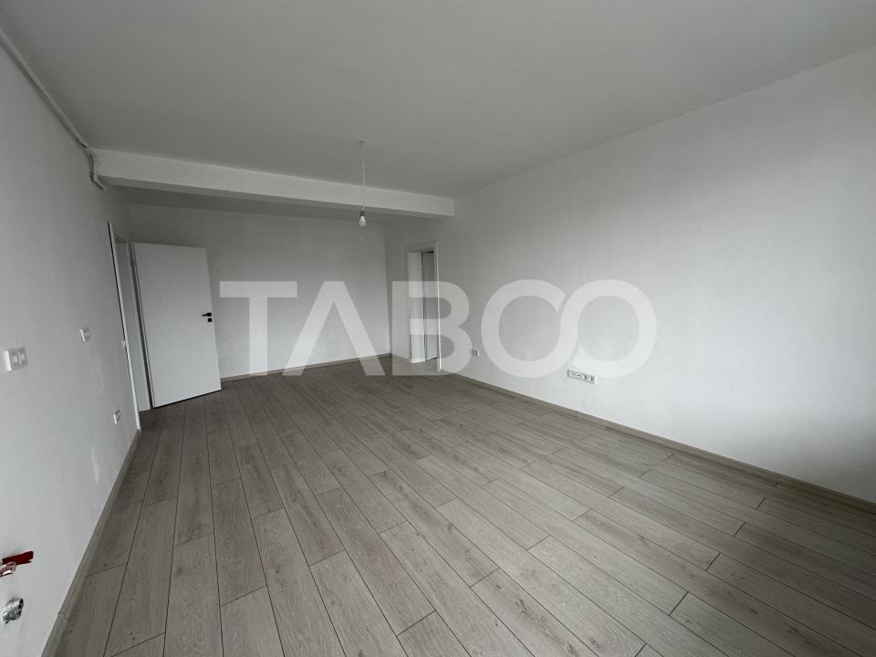 Apartament decoamandat 2 camere 71 mpu dressing balcon Selimbar etaj 1