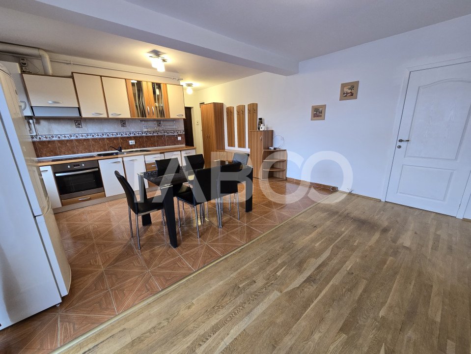 Apartament decomandat 106 utili 4 camere 2 bai 2 balcoane Milea Sibiu