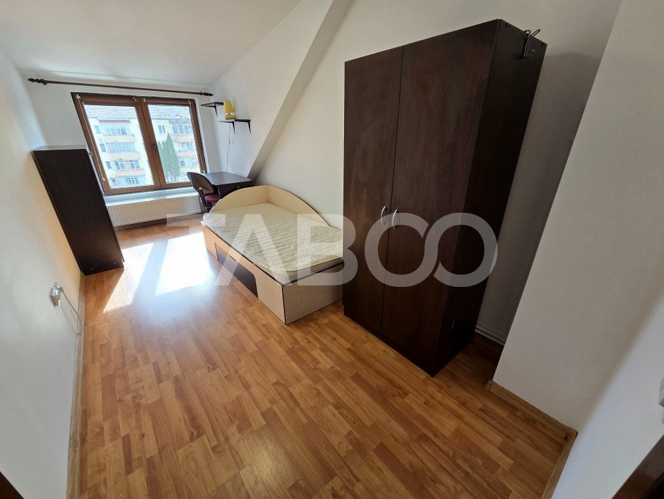 Apartament decomandat 106 utili 4 camere 2 bai 2 balcoane Milea Sibiu