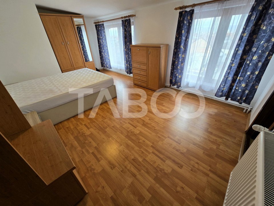 Apartament decomandat 106 utili 4 camere 2 bai 2 balcoane Milea Sibiu