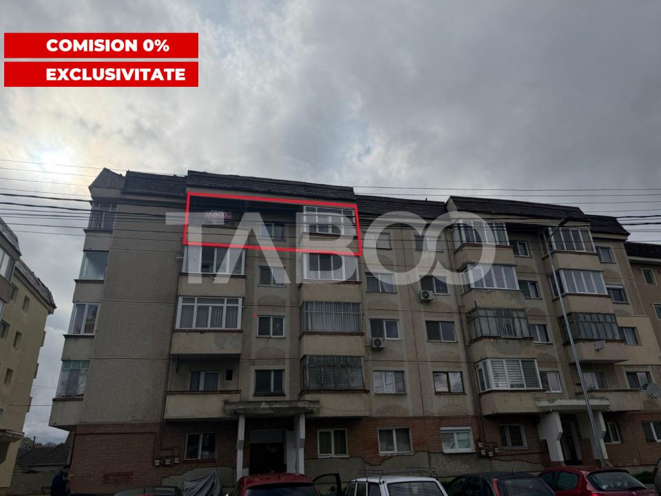 Apartament decomandat 2 camere 2 balcoane 54 mpu zona Tabacari  in Fagaras - Tabacari