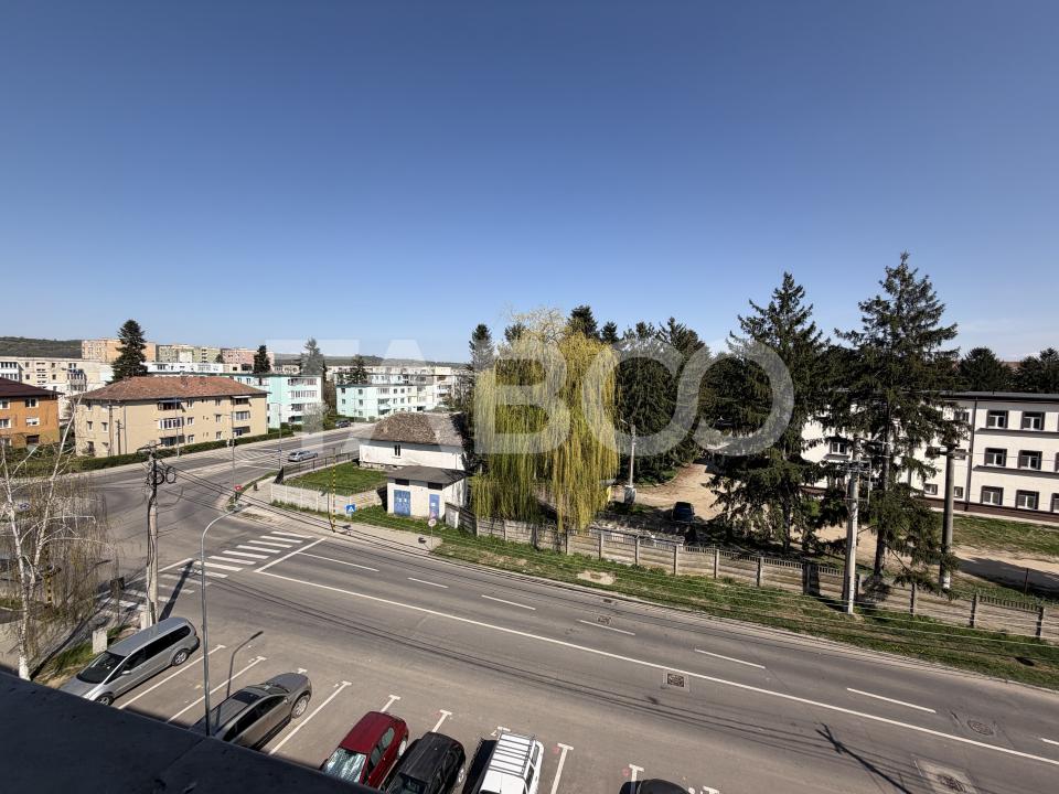Apartament decomandat 2 camere 2 balcoane 54 mpu zona Tabacari 