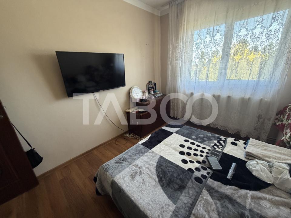 Apartament decomandat 2 camere 2 balcoane 54 mpu zona Tabacari 