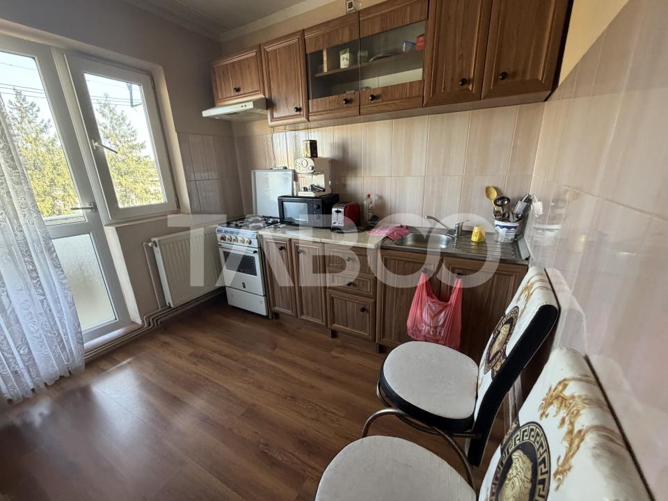 Apartament decomandat 2 camere 2 balcoane 54 mpu zona Tabacari 