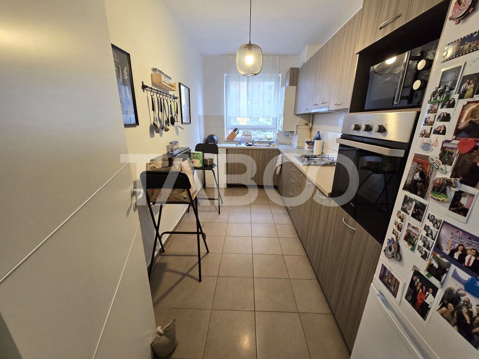 Apartament decomandat 2 camere 2 balcoane parcare Doamna Stanca Sibiu