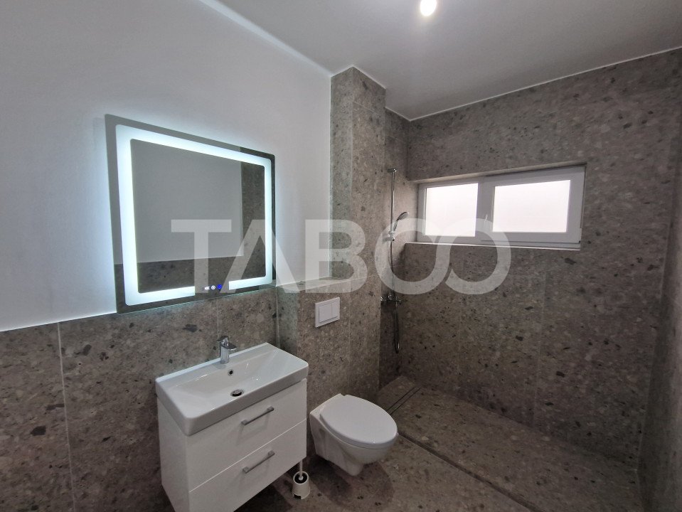 Apartament decomandat 2 camere 54 mp utilli loc de parcare Cristian
