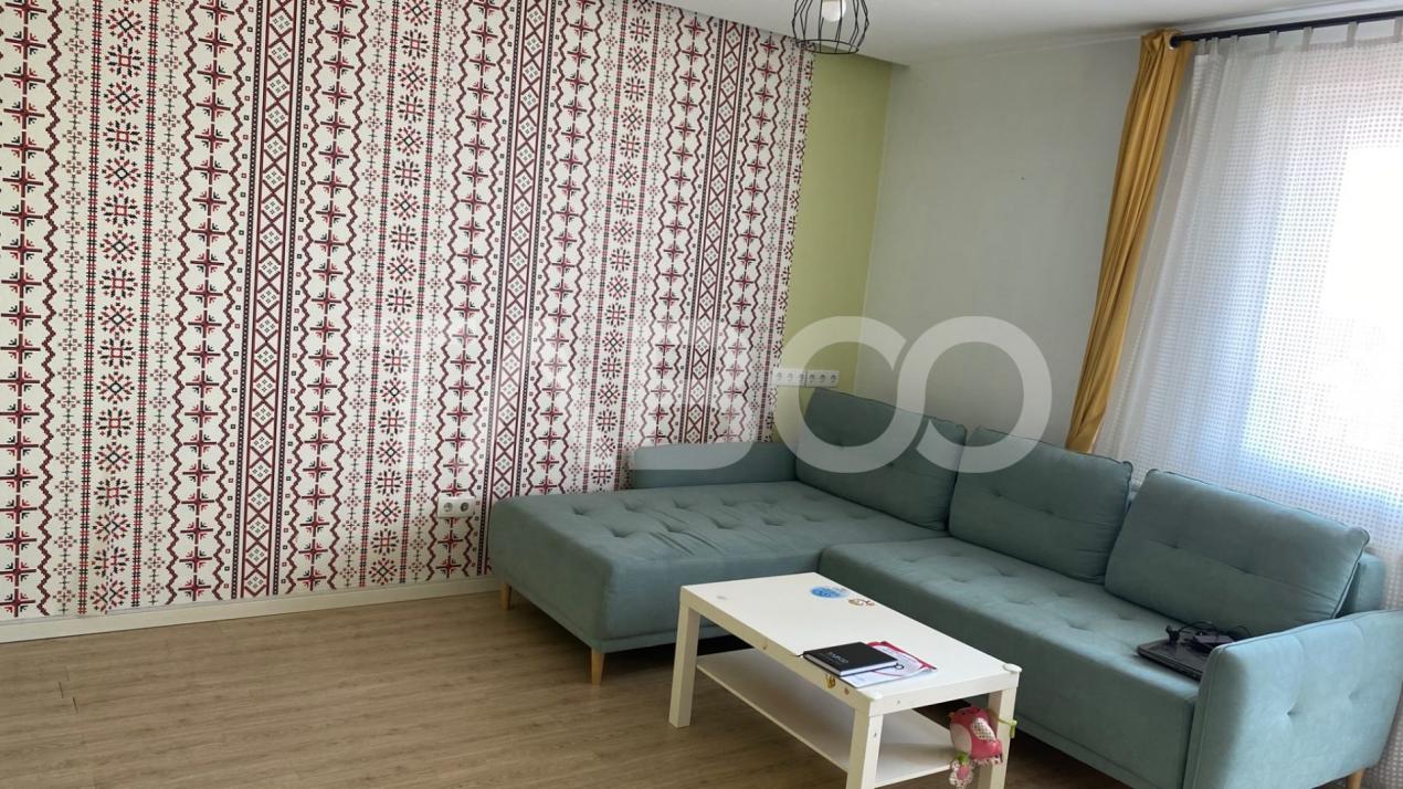 Apartament decomandat 2 camere 55 mpu balcon 3 mp de inchiriat in Sibiu - Frunzei