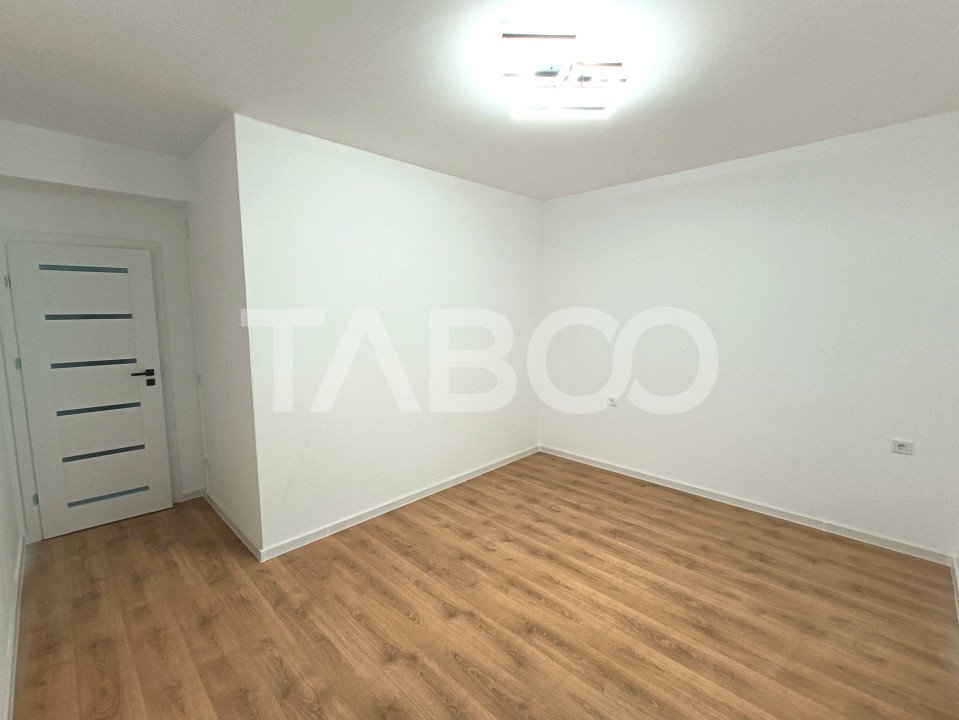 Apartament decomandat 2 camere 60 mp utili cu parcare si pivnita