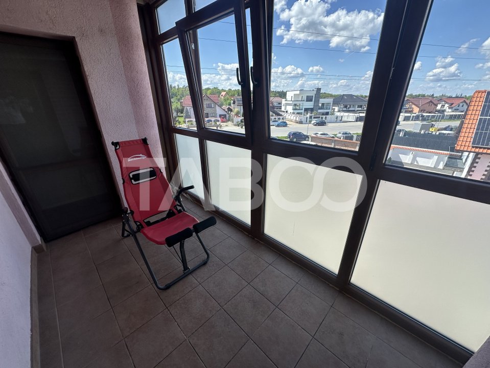 Apartament decomandat 2 camere 60 mpu etaj 2 loc de parcare si garaj