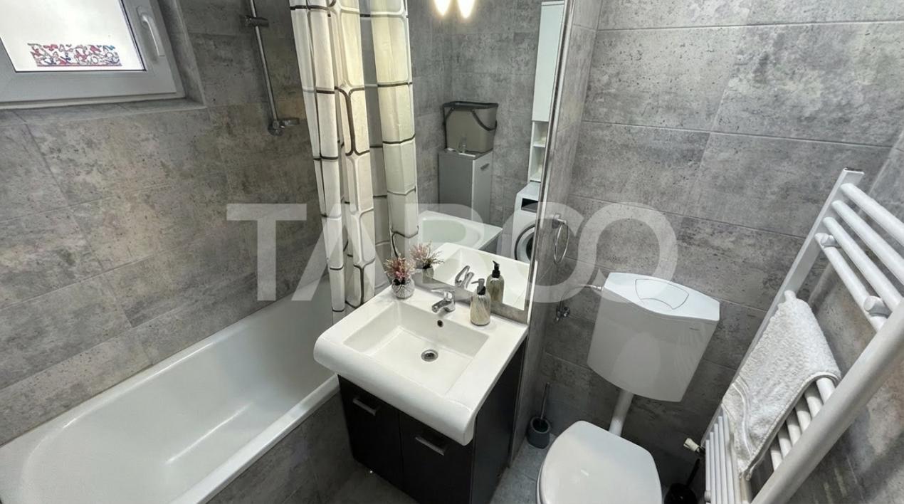 Apartament decomandat  2 camere cu Pivnita zona Valea Aurie Sibiu