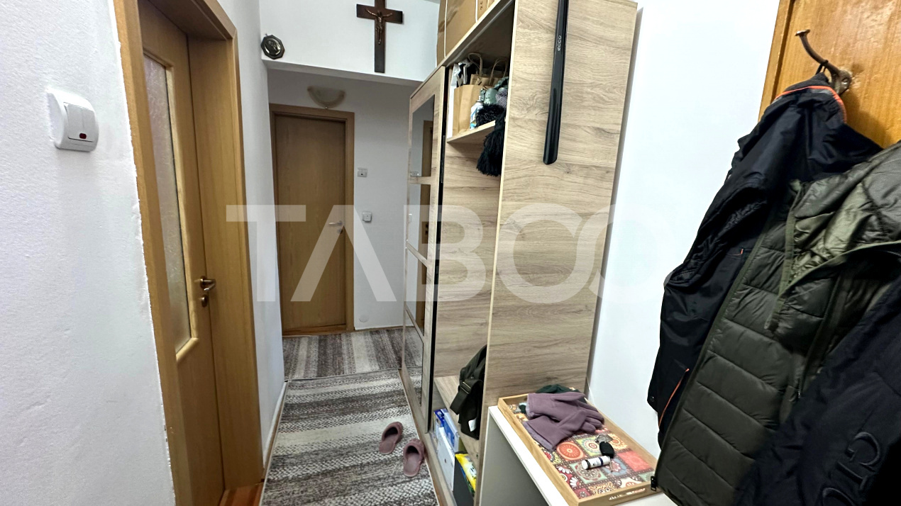 Apartament decomandat 2 camere cu Pivnita zona Valea Aurie Sibiu