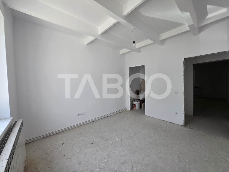 Apartament decomandat 2 camere de vanzare 48mpu zona Turnisor Sibiu